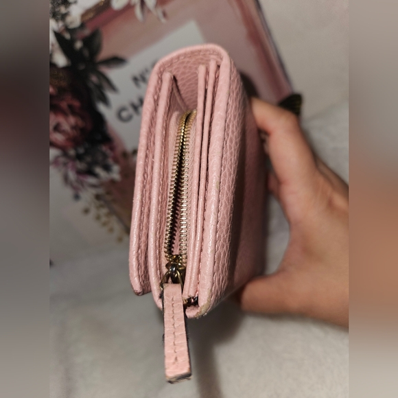 Gucci Continental Zippy Wallet - Picture 7 of 11
